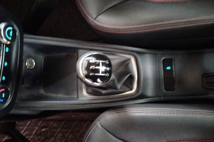 Used Haval H1 2016 Blue Label 1.5L Manual Luxury Model
