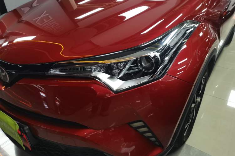 Used Toyota C-HR 2020 2.0L Leading Edition
