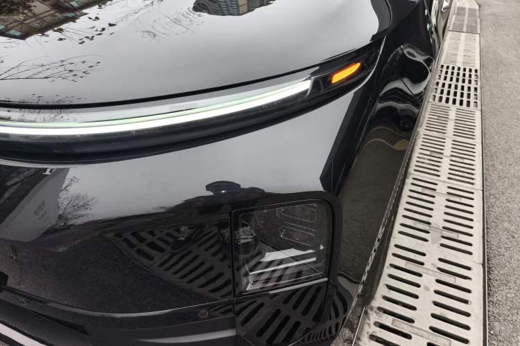 Used Li Auto L6 2025 Pro Smart Refresh Edition
