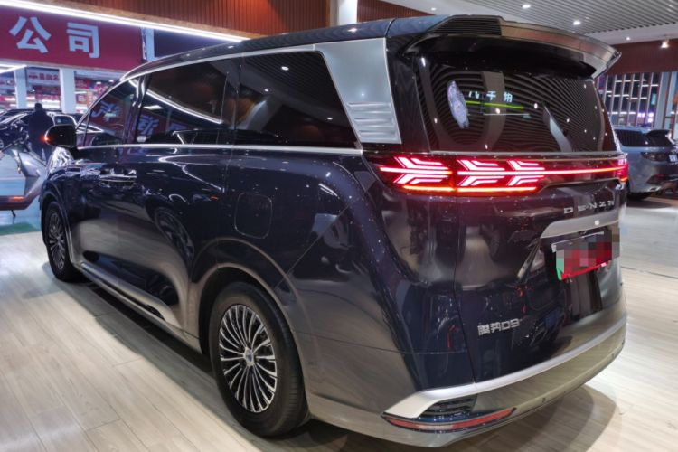 Used Denza D9 2022 DM-i 970 Four-Wheel Drive Flagship Model