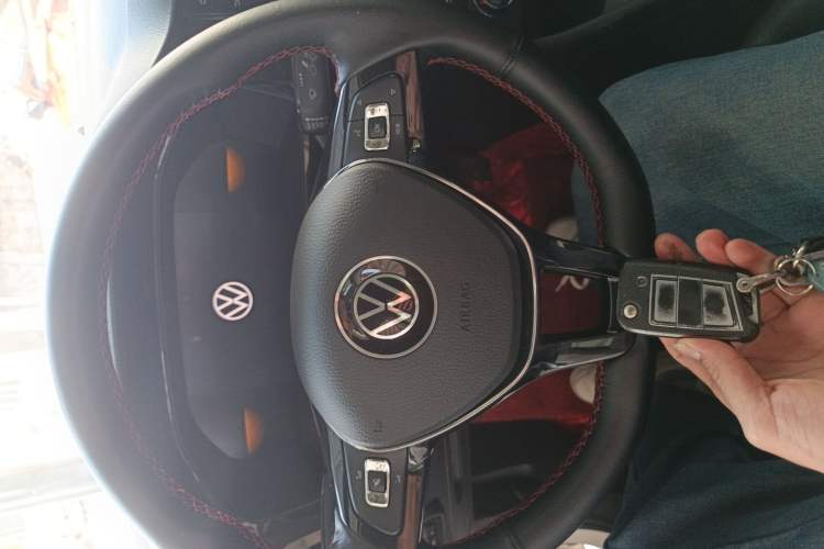 Used Volkswagen Lavida 2022 1.5L Automatic Comfort Edition
