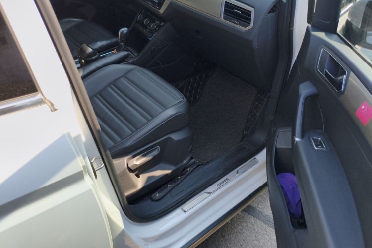 Used Volkswagen Touran 2018 Volkswagen Touran L 280TSI DSG Boundary Edition 7 Seats China V Emission Standard
