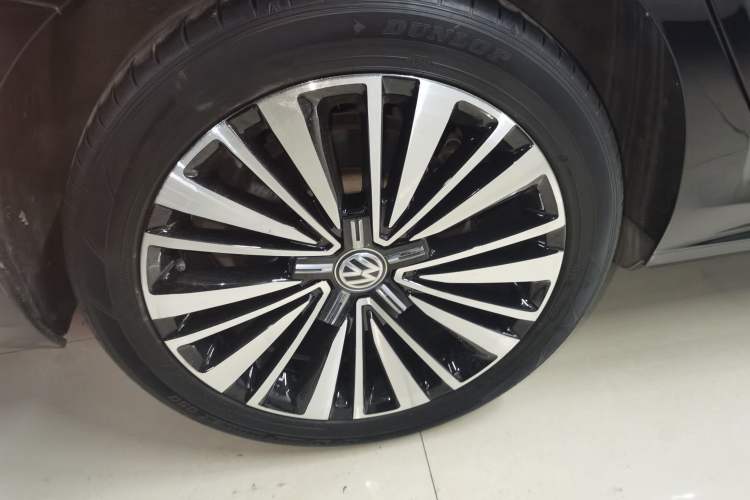 Used Volkswagen Passat 2019 380TSI Luxury Edition China VI Standard
