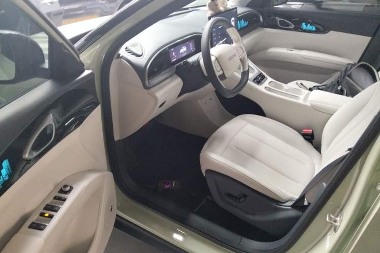 Used  Geome 2025 UP 410km Exploration+ Edition
