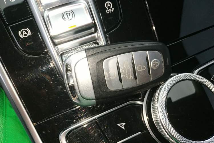 Used Hongqi H9 2022 2.0T Smart Connect Flagship Edition
