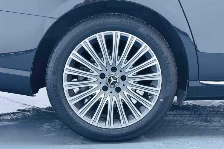 Used Mercedes-Benz E-Class 2023 E 300 L Luxury Model