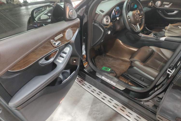 Used Mercedes-Benz GLC 2020 GLC 260 L 4MATIC Luxury Model
