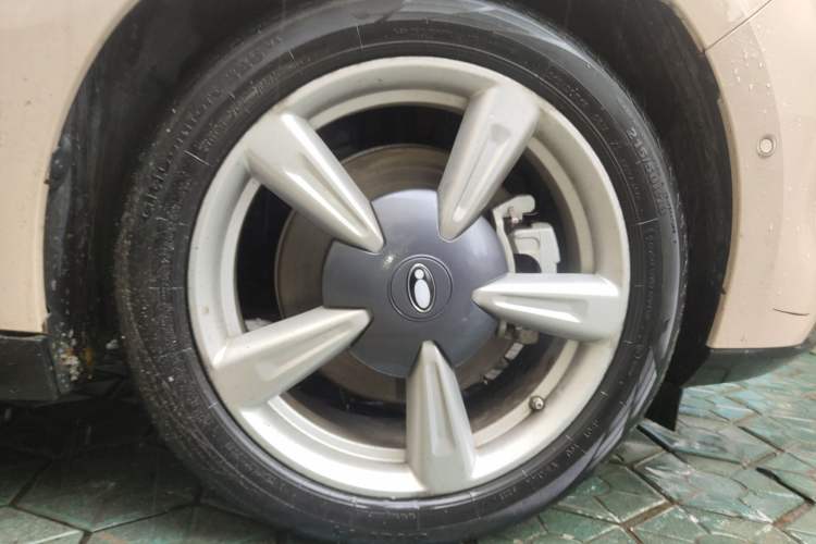 Used ORA Good Cat 2021 400km Standard Range Athena Edition Lithium Iron Phosphate