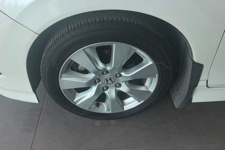 Used Honda Jade 2016 1.8L Automatic Comfort Elite Version 5 Seats
