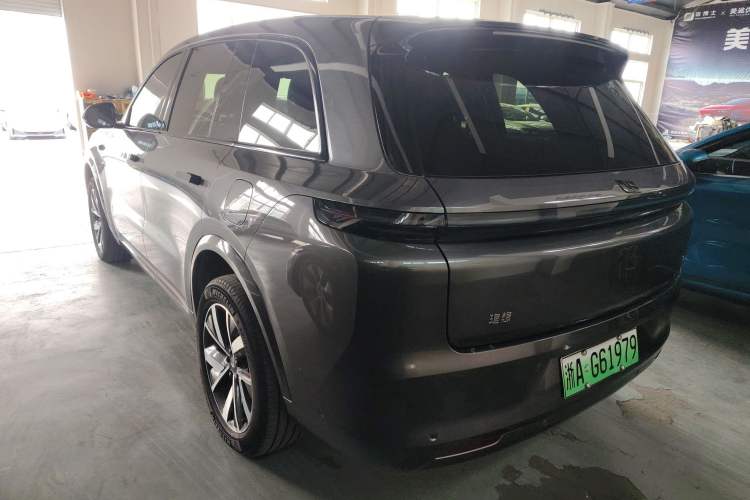 Used Li Auto L8 2023 Pro Model
