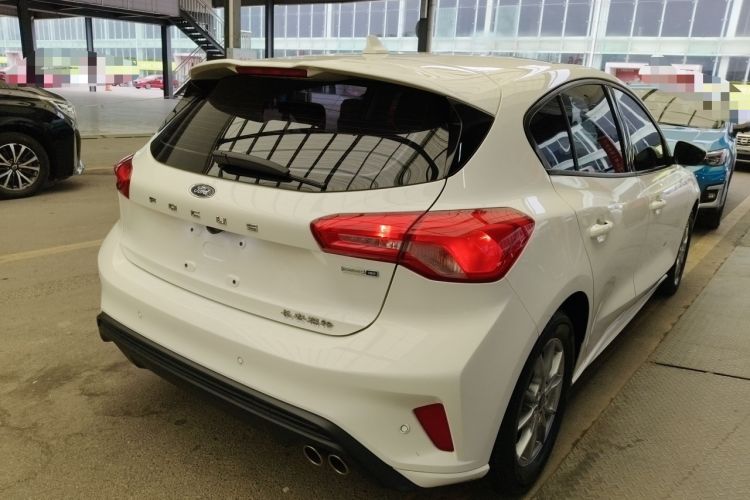 Used Ford Focus 2021 Hatchback EcoBoost 180 Automatic Titanium Edition
