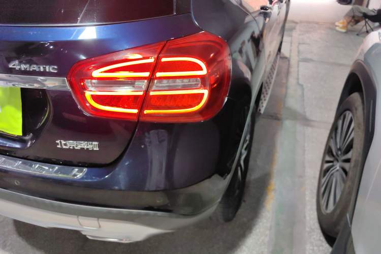 Used Mercedes-Benz GLA 2015 GLA 220 4MATIC Fashion Model