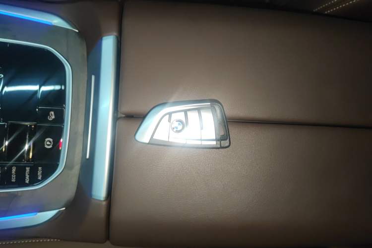 Used BMW X5 2022 Restyled xDrive 30Li Luxury Version M Sport Package