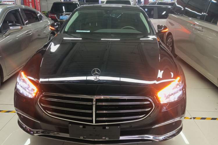 Used Mercedes-Benz E-Class 2023 Facelift E 260 L