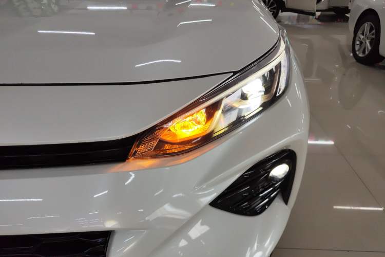 Used Toyota Wildlander 2024 2.0L CVT Two-Wheel Drive Luxury PLUS Edition
