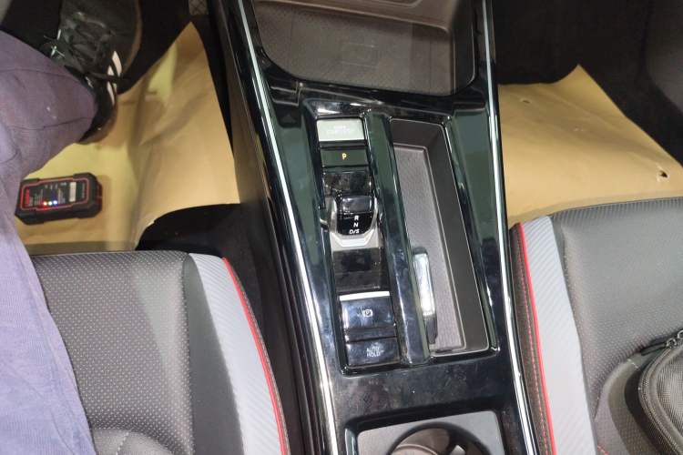 Used Volkswagen Lamando 2025 Lavida L 280TSI DSG Cool & Spicy Edition
