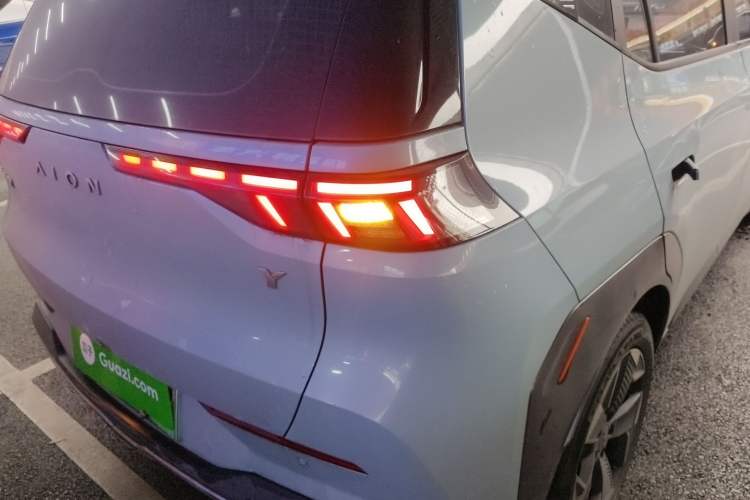 Used AION Y 2021 70 Intelligent Edition