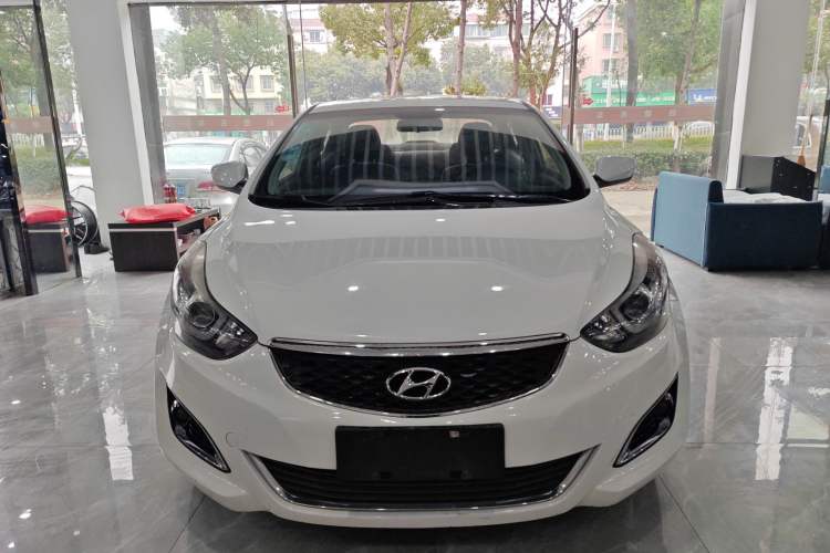 Used Hyundai Elantra 2016 1.6L Automatic Smart Version