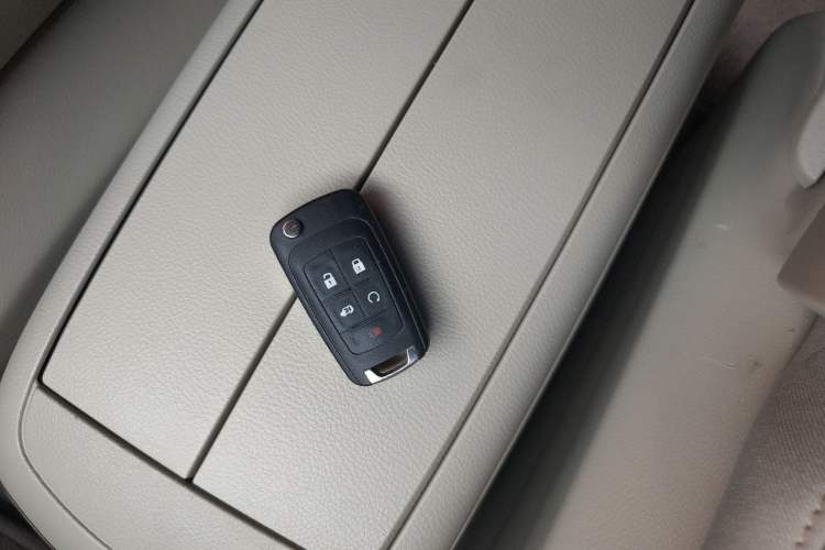 Used Buick GL8 2017 25S Luxury Version China V Standard
