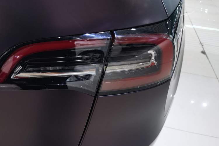 Used Tesla Model Y 2022 Rear-Wheel-Drive Version
