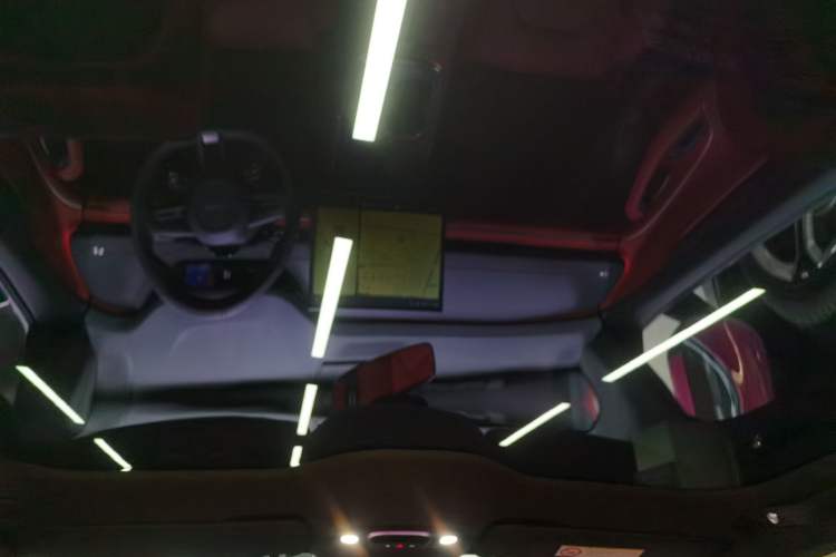 Used  SU7 2024 Rear-Drive Ultra-Long Range Advanced Pro-Level Intelligent Driving Version