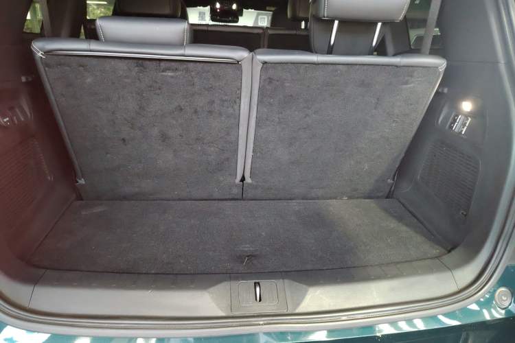 Used GAC Trumpchi GS8 2022 Dual-Engine Series 2.0TM Two-Wheel Drive Prestige Edition (7 Seats)
