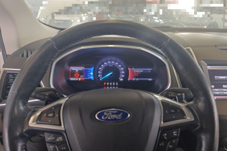 Used Ford Edge 2016 EcoBoost 245 Four-Wheel Drive Titanium Edition 7-Seater
