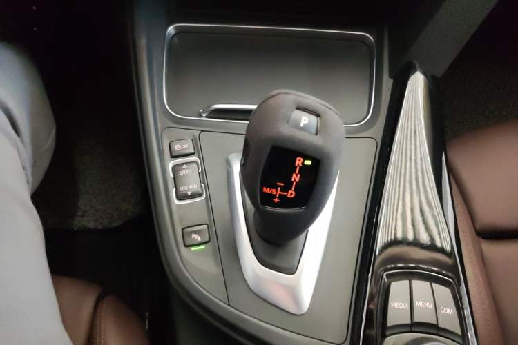 Used BMW 3 Series 2018 320Li Fashion Model
