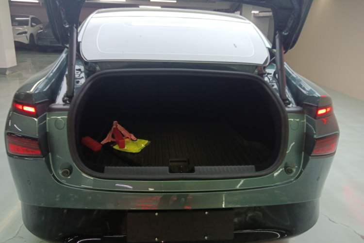 Used XPeng P7 2023 P7i 702 Pro