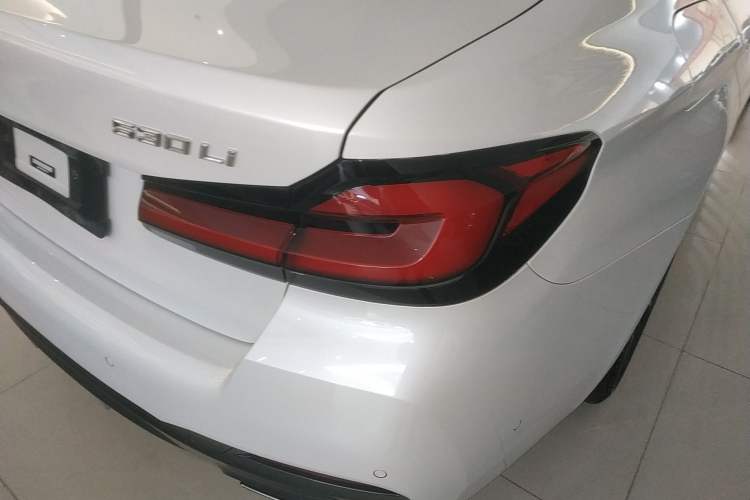 Used BMW 5 Series 2023 530Li Leading Model M Sport Package