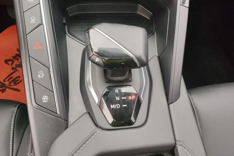 Used Lynk & Co 06 2023 Remix 1.5T JinPro
