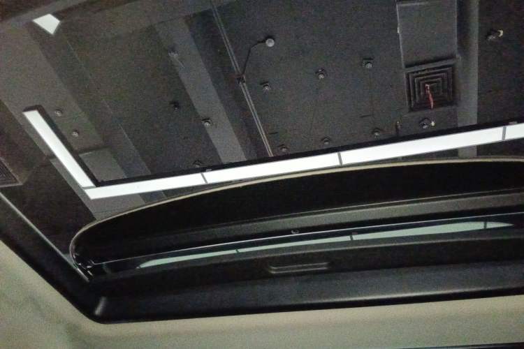 Used  MINI 2016 1.5T COOPER
