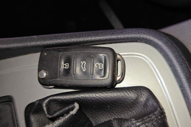 Used Volkswagen Lavida 2015 1.6L Automatic Fashion Edition
