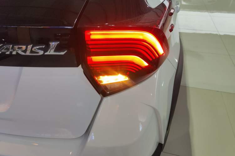 TDK.VehicleDetails.img