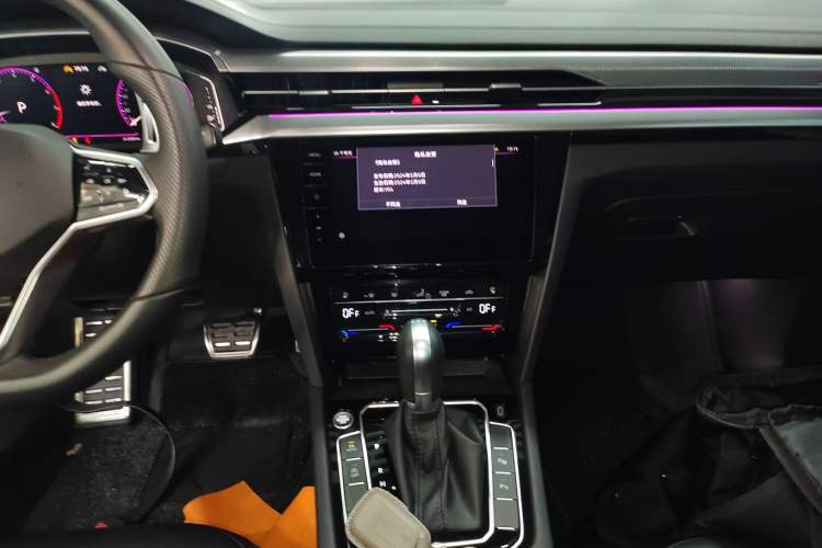 Used Volkswagen FAW-Volkswagen CC 2024 380TSI Striking Edition
