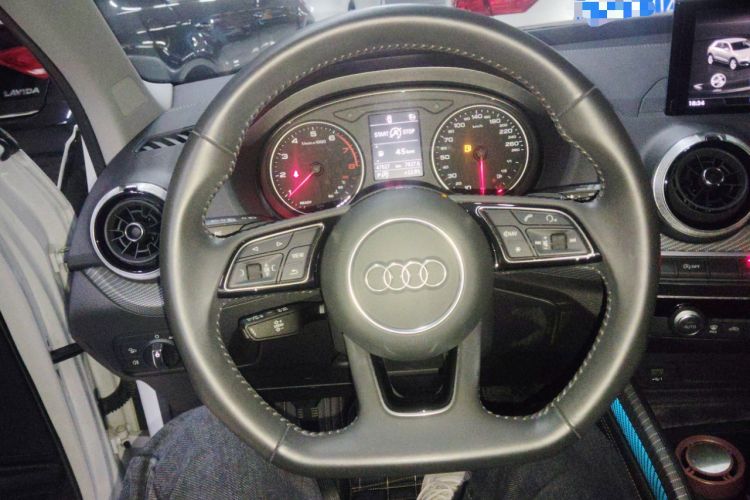 Used Audi Q2L 2022 35 TFSI Fashion Dynamic Model
