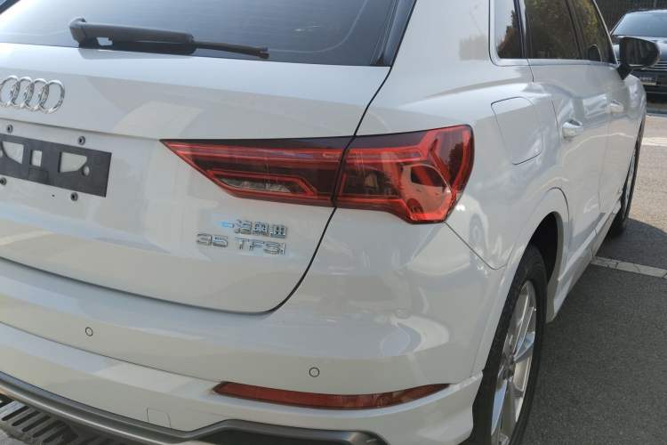 Used Audi Q3 2019 35 TFSI Advanced Dynamic Edition
