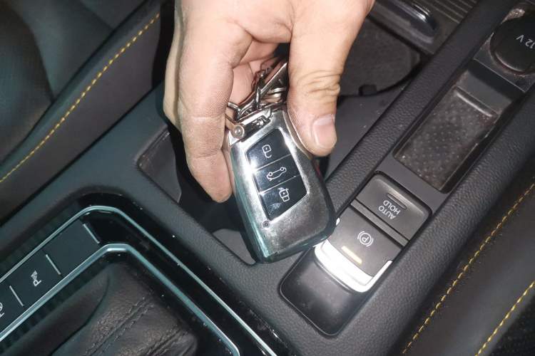 Used Volkswagen FAW-Volkswagen CC 2021 380TSI Striking Edition
