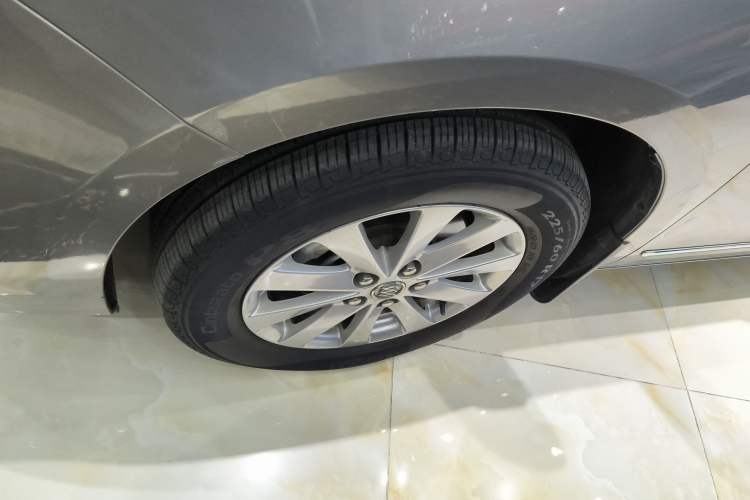 Used Buick GL8 2018 28T Luxury Model China VI Standard