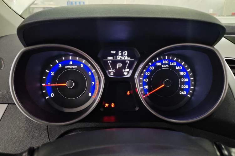 Used Hyundai Elantra 2016 1.6L Automatic Smart Version