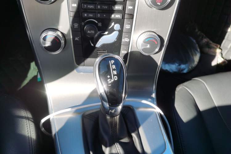 Used Volvo S60 2019 S60L Facelift T5 Intelligent Advanced Edition
