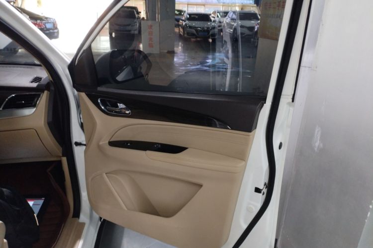 Used Baojun 730 2016 1.5L Manual Luxury Edition 7 Seats
