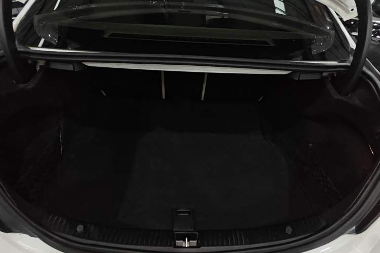 Used Mercedes-Benz C-Class 2015 C 200 L Sport Edition