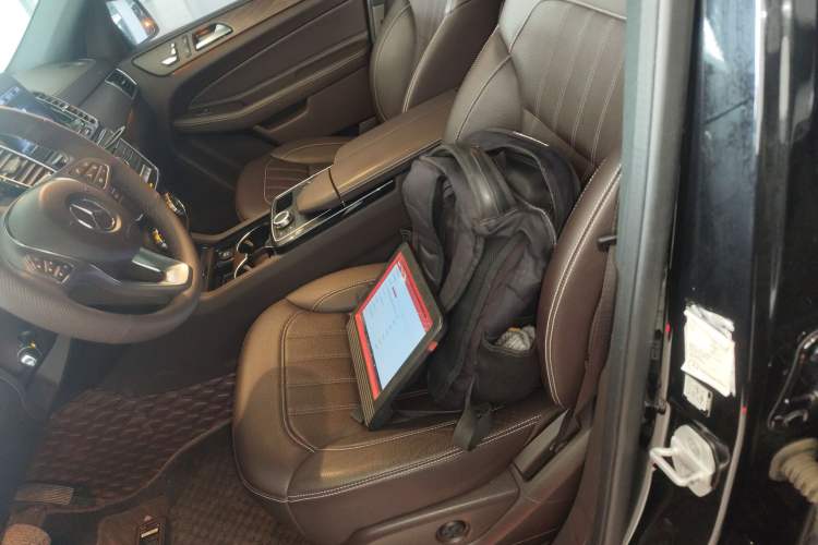 Used Mercedes-Benz GLE 2018 GLE 320 4MATIC Dynamic Edition Collector's Edition
