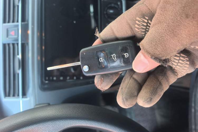 Used Volkswagen Santana 2016 1.6L Automatic Comfort Edition