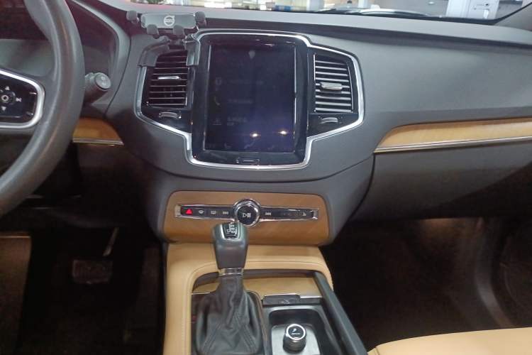 Used Volvo XC90 2018 T6 Zhiya Edition 7-seater
