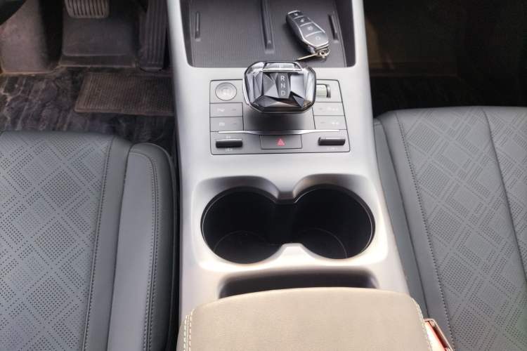 Used BYD Qin PLUS 2025 DM-i Smart Drive 55KM Beyond Model
