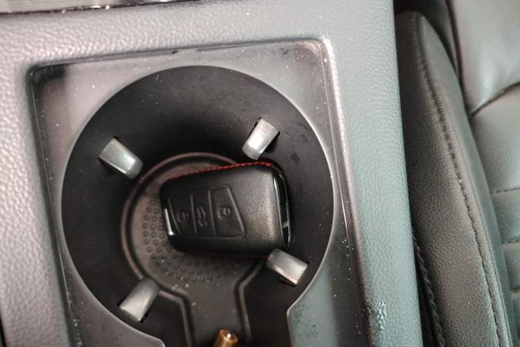 Used Volkswagen Magotan 2018 Facelift 330TSI DSG Luxury Model