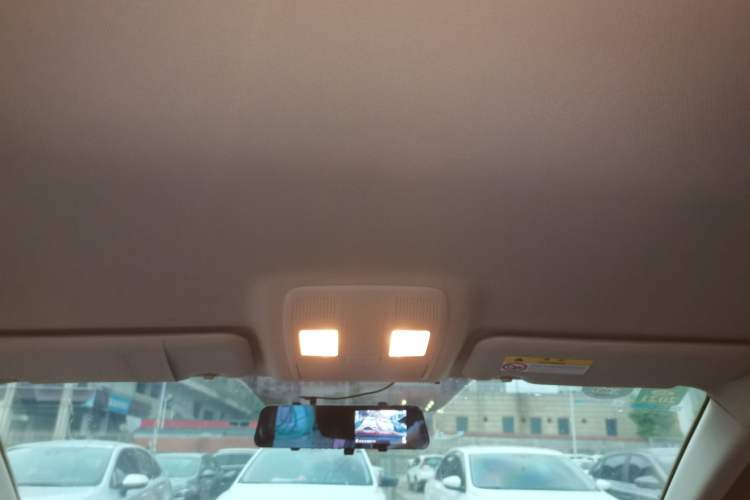 Used Mazda Mazda 3 Axela 2017 Sedan 1.5L Automatic Comfort Model Emission Standard China V
