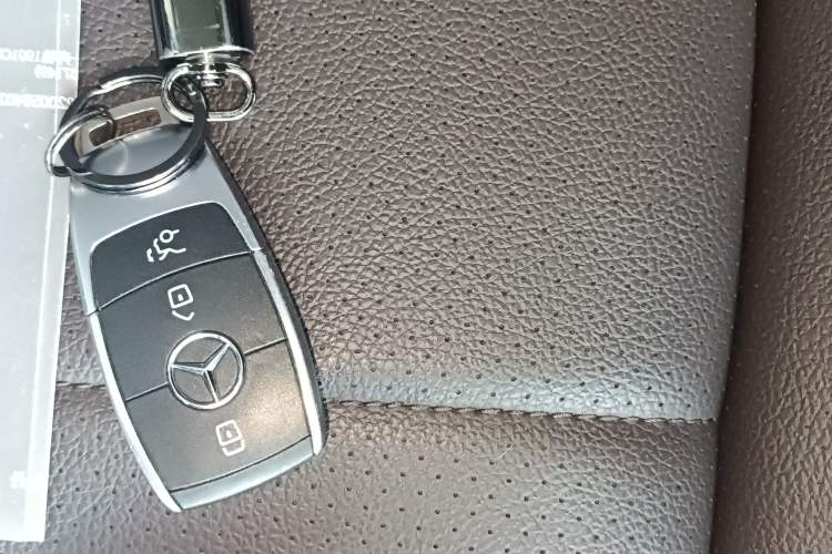 Used Mercedes-Benz GLE 2022 GLE 350 4MATIC Stylish Model
